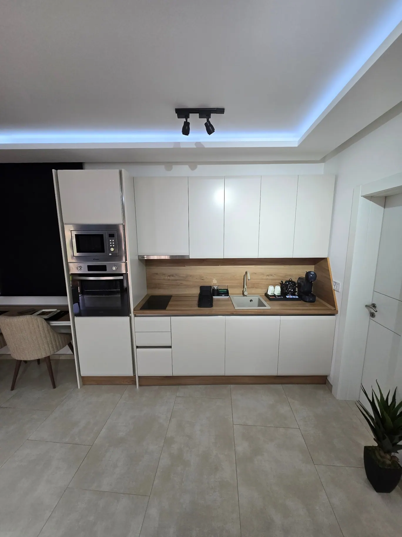 Deluxe One-Bedroom — bedroom